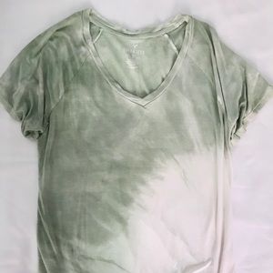 American Eagle Green & White Tie Dye V Neck